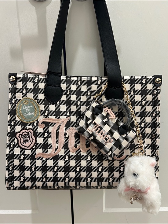 Juicy Couture Handbags - Juicy Couture (NWT) Study In Style With Scottie Tote Bag